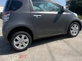 Toyota iQ 1.0 VVT-i