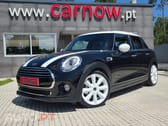 MINI Cooper D AUTO 5 Portas