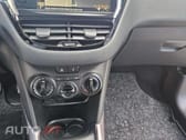 Peugeot 2008 1.2 PureTech Style