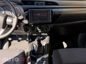 Toyota Hilux 2.4 D-4D 4WD CD Premium Edition