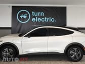 Ford Mustang Mach-E 75.7 kWh Base