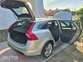 Volvo V60 D2 Momentum drive eco