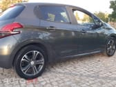 Peugeot 208 1.6 BlueHDi Style