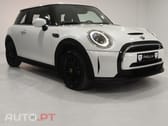 MINI Cooper Cooper SE Premium Essential