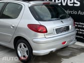 Peugeot 206 1.1