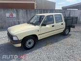 Toyota Hilux 2.4D 5LUG Dir. Assistida