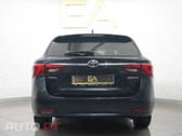 Toyota Avensis Touring Sports 2.0 D-4D Exclusive