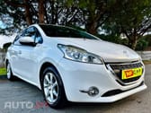 Peugeot 208 ..