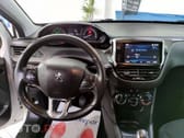 Peugeot 208  Puretech 82 Stop Start Signature