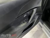 Peugeot 2008 1.2 PureTech Style