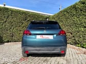 Peugeot 2008 1.2 PureTech Signature EAT6