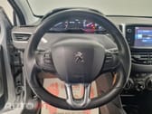 Peugeot 208 1.2 STYLE