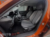 Peugeot 2008 PureTech 100 Allure