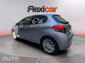 Peugeot 208 1.2 PureTech Signature