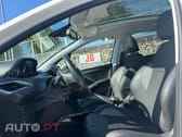 Peugeot 2008 1.2 PureTech Allure EAT6