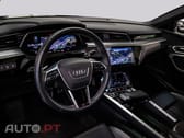 Audi Q8 E-Tron I.V.A DEDUTÍVEL S LINE