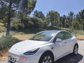Tesla Model Y SR RWD