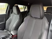 Peugeot E-2008 54 kWh GT