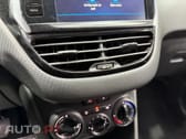 Peugeot 2008 1.2 e-VTi Style