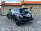 MINI Cooper Cooper D