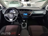 Toyota Auris Touring Sports 1.4 D-4D Com+P.Sport