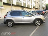 Peugeot 2008 1.2 PureTech Signature