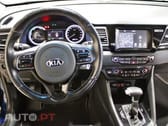 Kia Niro 1.6 GDi HEV Urban