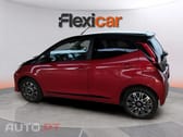 Toyota Aygo 1.0 VVti Exclusive Red