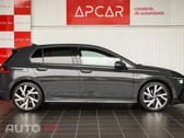 Volkswagen Golf 1.5 eTSI R-Line DSG
