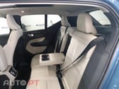 Volvo XC40 2.0 B3 Plus Dark