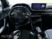 Peugeot 2008 1.2 PureTech Allure EAT8
