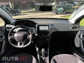 Peugeot 2008 PureTech 110 Stop&Start Style