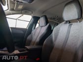 Peugeot 408 1.2 PureTech Allure EAT8