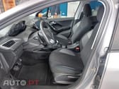Peugeot 2008 1.5 BlueHDi Signature