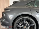 Porsche Taycan 4
