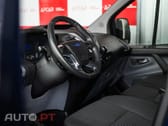 Ford Transit Custom Adaptada p/ 3 cadeiras de rodas