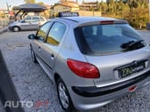 Peugeot 206 1.0 XR