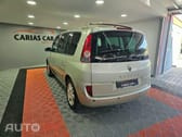 Renault Espace 2.2 dCi Privilege