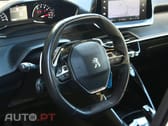 Peugeot 2008 1.2 PureTech Active EAT8