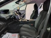 Peugeot 3008 1.5 BlueHDi Allure EAT8