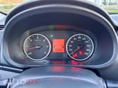 Mitsubishi L200  2.4 DI-D CD Invite 2WD