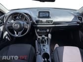 Mazda 3 1.5 Sky-G Evolve HS Navi