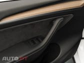 Tesla Model Y Long Range Tração Integral