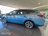 Toyota Auris 1.8 HSD Comfort +P.Sport+Navi