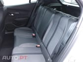 Peugeot 2008 1.5 BlueHDi Allure Pack EAT8
