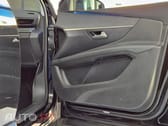 Peugeot 3008 1.6 Hybrid Allure e-EAT8