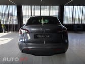 Tesla Model Y Long Range Tração Integral Premium