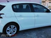 Peugeot 308 1.5 BlueHDi Business Line