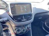 Peugeot 208 82 PureTech Style