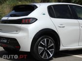 Peugeot E-208 50 kWh GT Pack